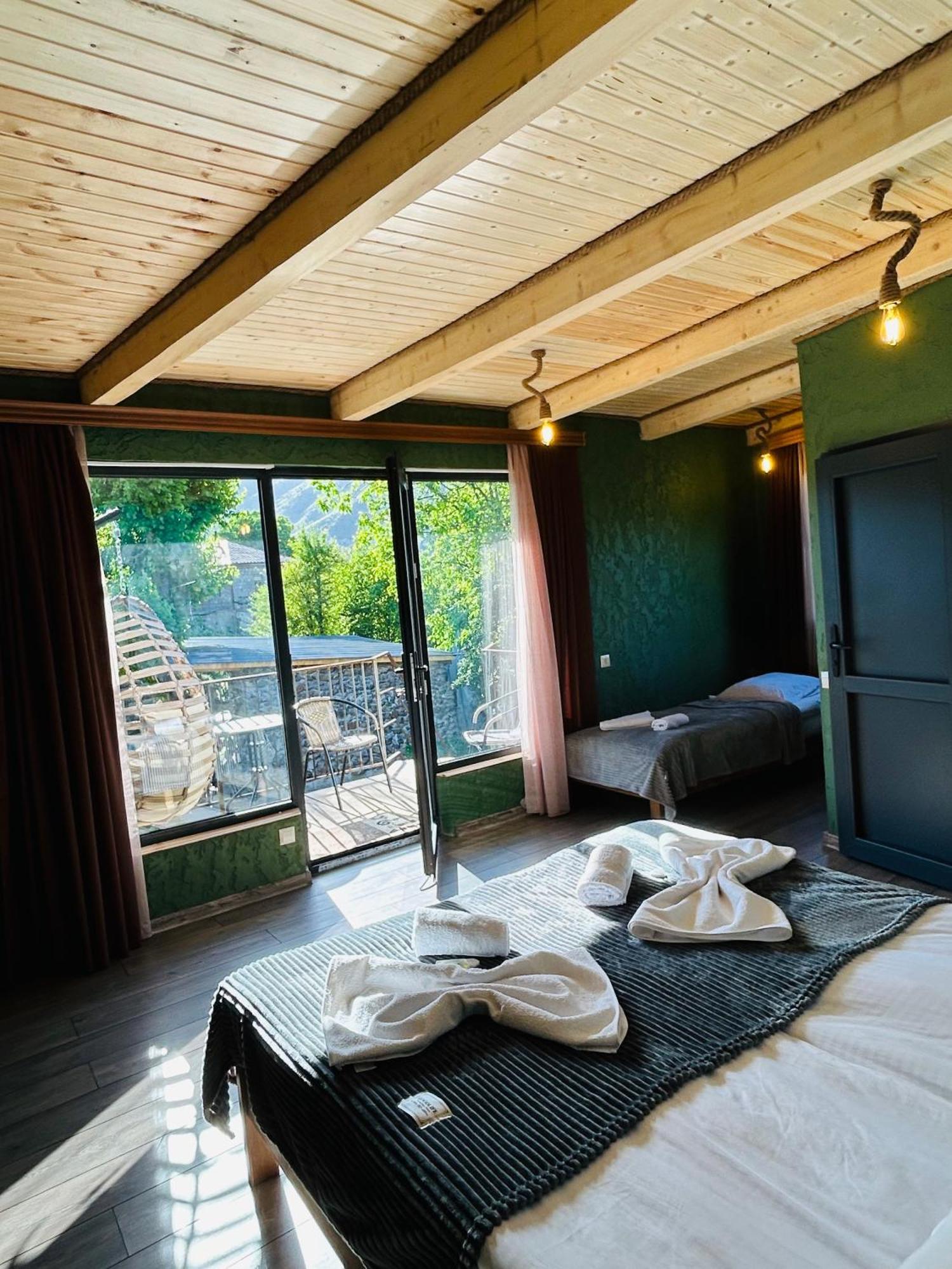 Tsotne'S Kingdom Apartment วาร์ดเซีย ภายนอก รูปภาพ
