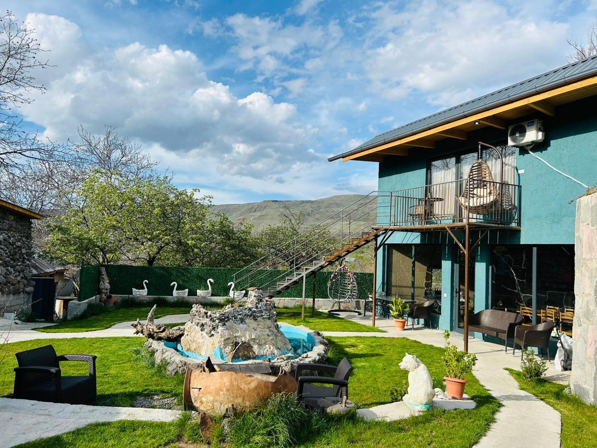 Tsotne'S Kingdom Apartment วาร์ดเซีย ภายนอก รูปภาพ